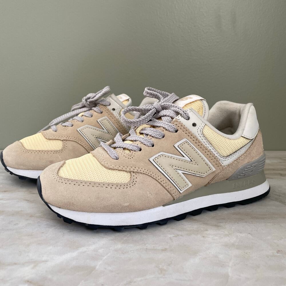 New Balance 574 Sneakers | Women's Size 5 | Ecru / Beige